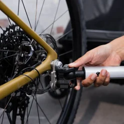 Outlet akselmontering ezHitch™ plade Tilbehør Til Cykelvogne