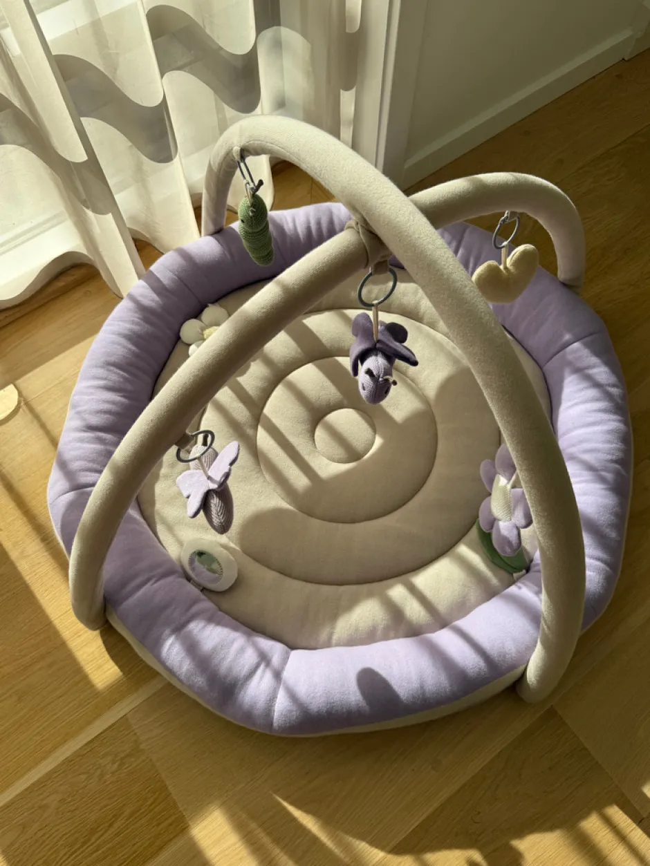 Clearance Aktivitetstæppe med blød kant - Butterfly Aktivitetstæpper