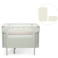 Clearance Baby & Jr. seng - Mist green med madras Børn Tremmesenge