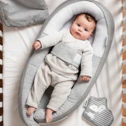 Clearance Babynest - stribet grå Børn Nest