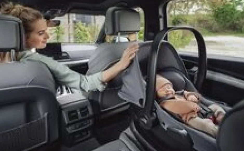 Outlet Baby-Safe Core inkl. base - space black Autostole 40-87 Cm (0-15 Mdr.)