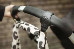 Discount Barnevognskrog - black Pusletasker & Transporttasker