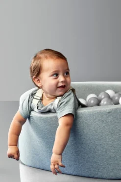 Online Boldbassin inkl. 200 bolde 90x40 Lys grå Boldbassiner & Tilbehør