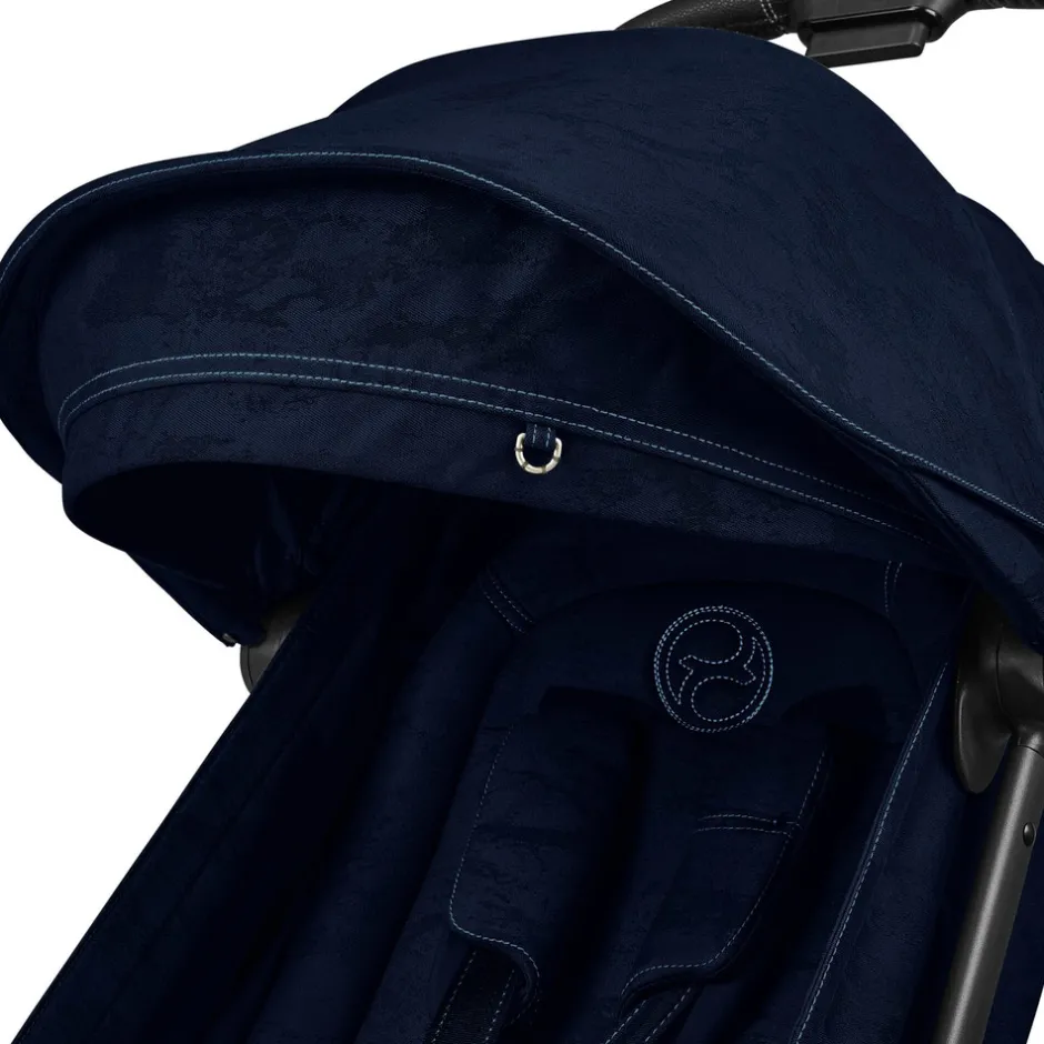 New Coya - Rebellious Luxury Denim Blue Rejseklapvogne