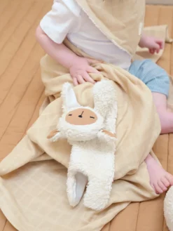 Clearance Cuddle Sheep Natural Bamser