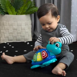 Outlet Curiosity Cove 2i-en Hoppelegetøj & aktivitetsbord Gåvogne & Aktivitetsborde