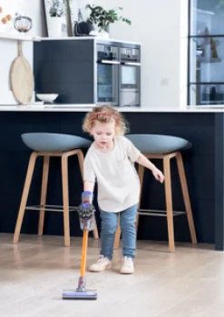 Outlet Dyson ledningsfri legetøjstøvsuger Rolleleg