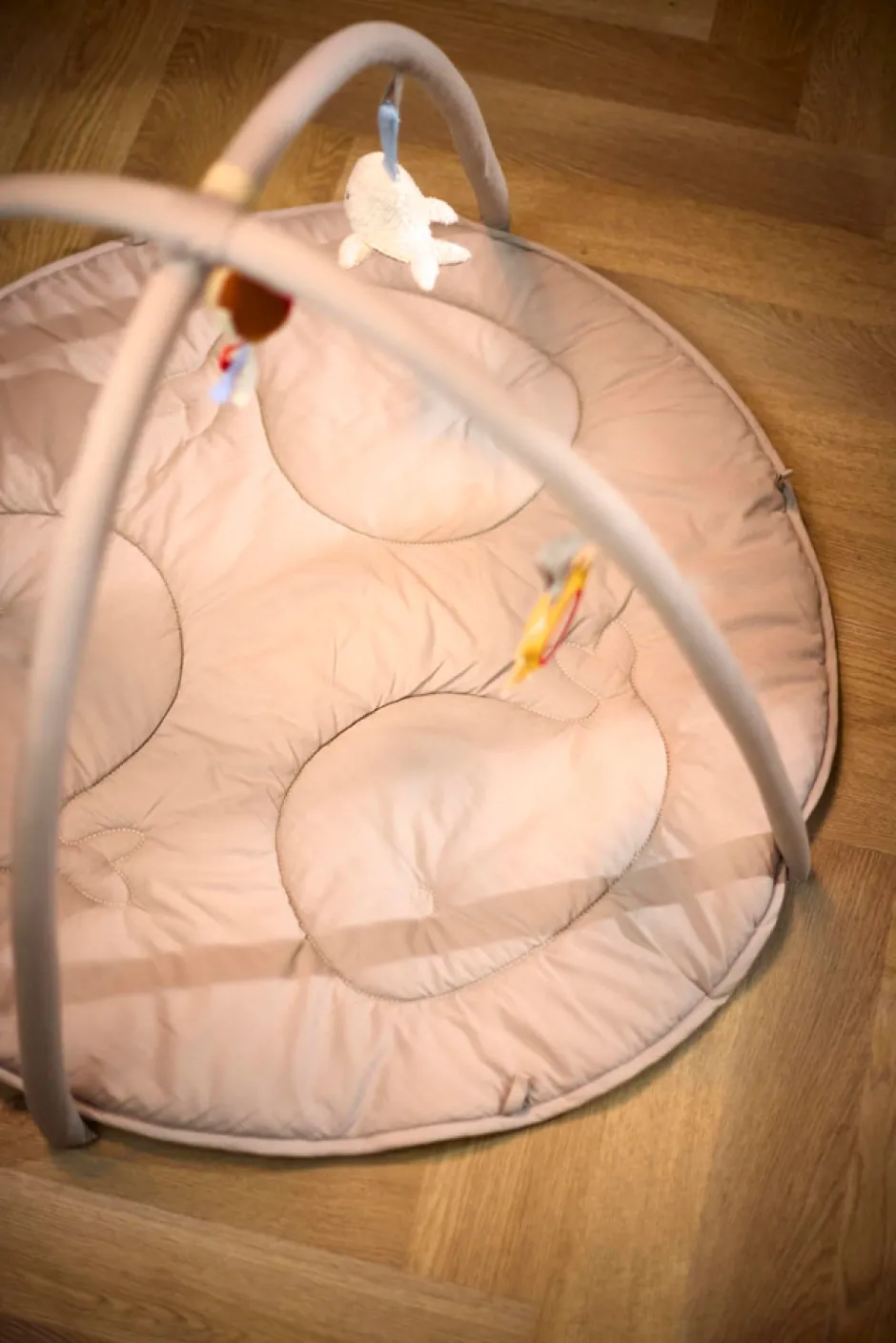 Outlet Fjord aktivitetstæppe inkl. 3 aktivitslegetøj Aktivitetstæpper