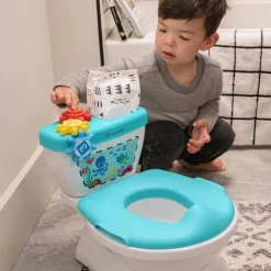 Hot Geared for Success 2-i-1 Pottetræningssystem Potter, Toiletsæder & Skamler