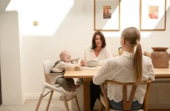 Online Giraffe højstol - Neutral wood/white Børn Højstole Uden Tilbehør