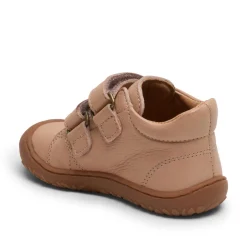 Hale v - nude Begyndersko