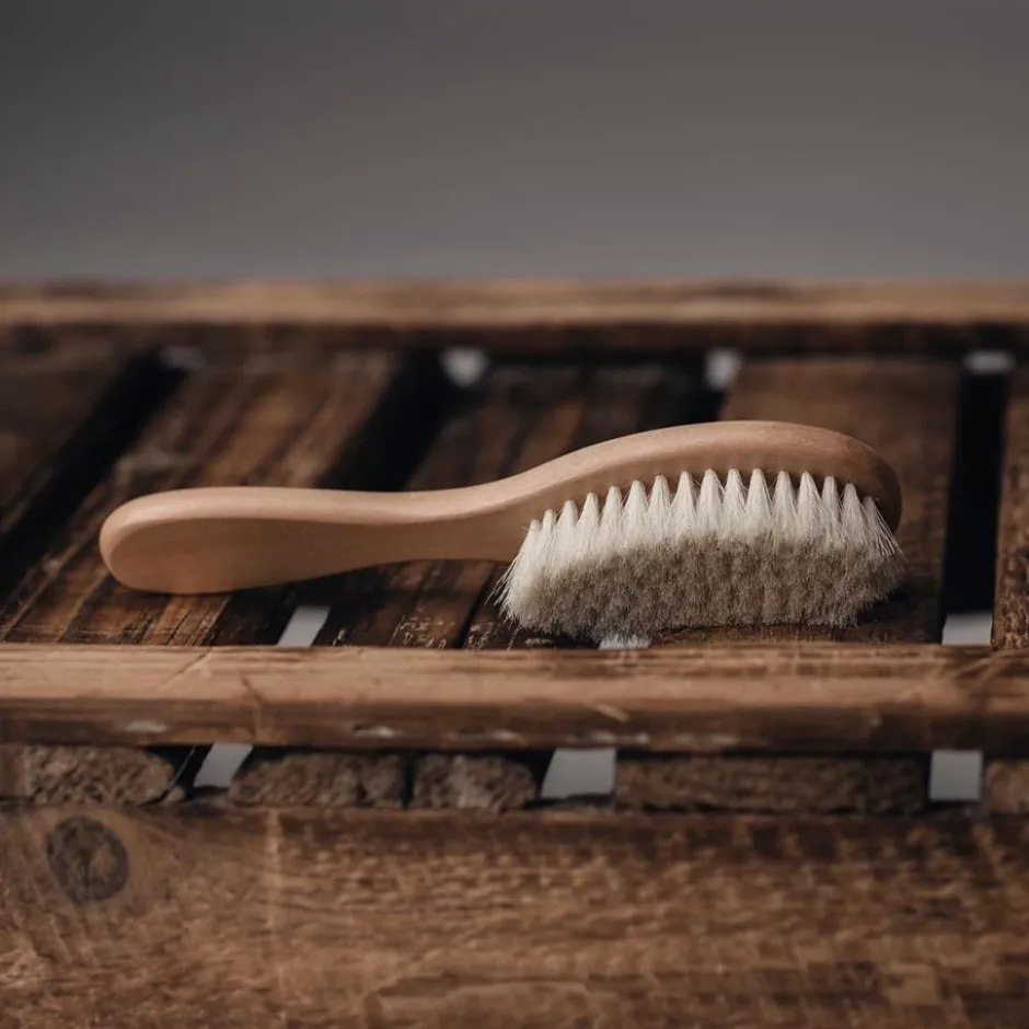 Hot Hårbørste med naturlig bløde gedehår og lotustræ Plejeartikler Til Baby