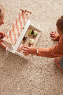 Online Isbod med 6 is i træ Køkkenleg