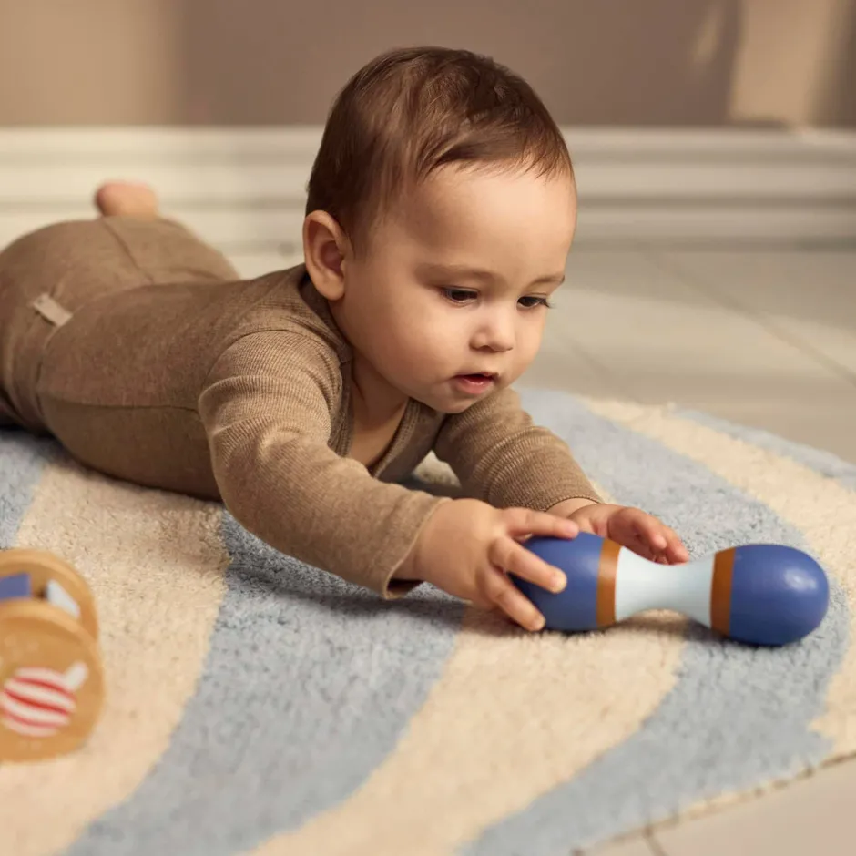 Legekuffert - Mit første sanselegetøj i træ Rolleleg