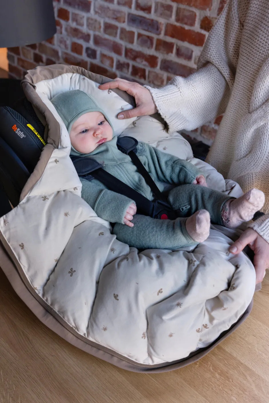 Clearance Move - Walnut Clover Køreposer