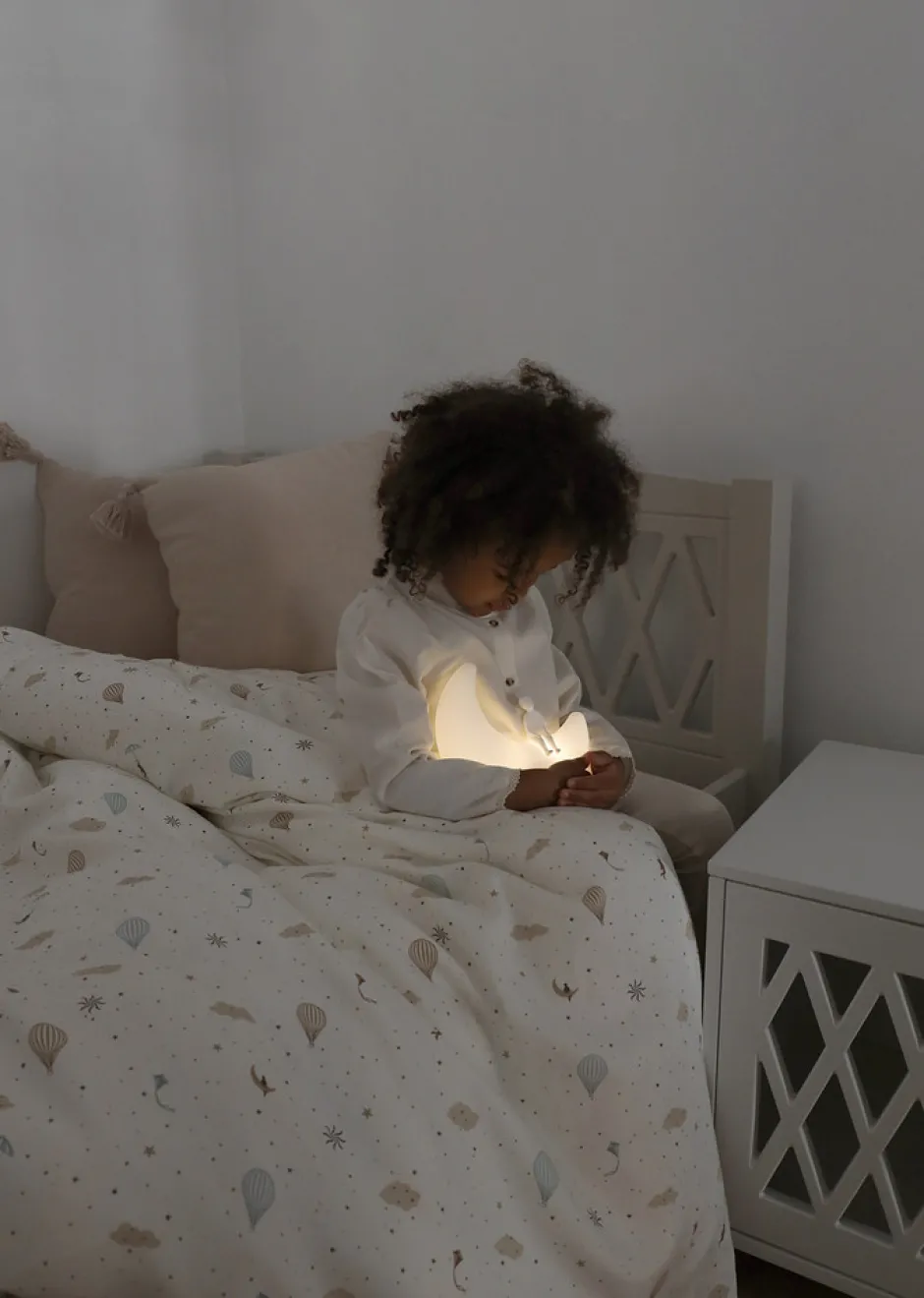 New Natlampe, Off white Børn Lamper