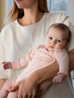 Best Nyfødt Slå-om Body - Coral/Offwhite Bodystocking M. Skrålukning|Bodystocking Langærmet