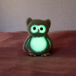 Selvlysende Ugle, plysdyr grøn, 25 cm Bamser