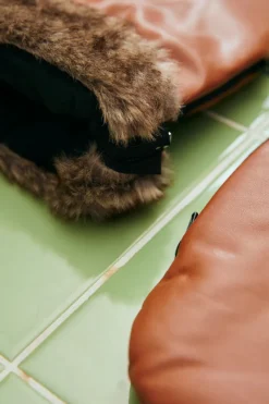 Outlet Østerbro handsker - toffee fur Vognhandsker