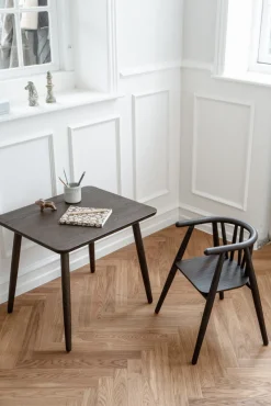 Clearance Storm Børnestol - røget eg Børn Børneborde & Stole