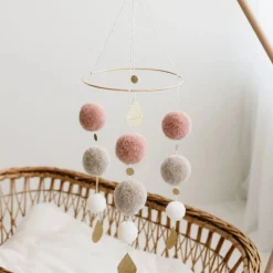 Uro pom pom, lyserød Børn Uroer