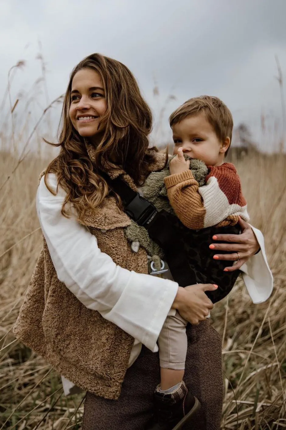 Clearance - Basic Black Bæreseler & Vikler|Rejsetilbehør